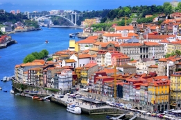 Новости рынка → Увеличиваются инвестиции в недвижимость исторической части Порту